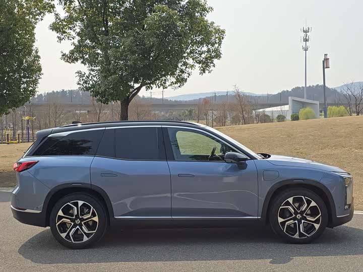 Фото 5 - Nio ES8