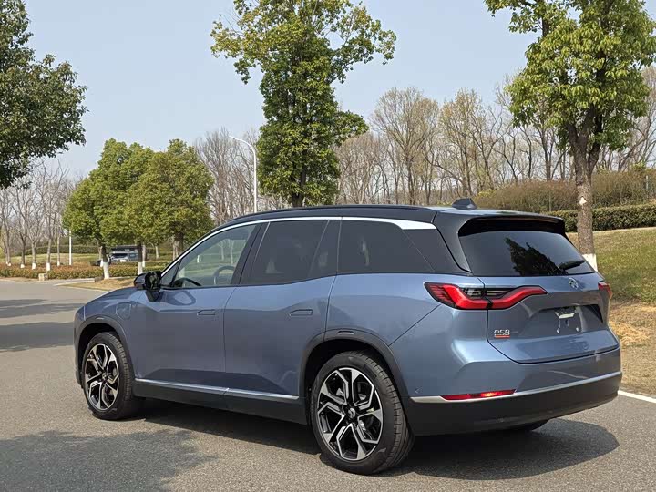 Фото 8 - Nio ES8