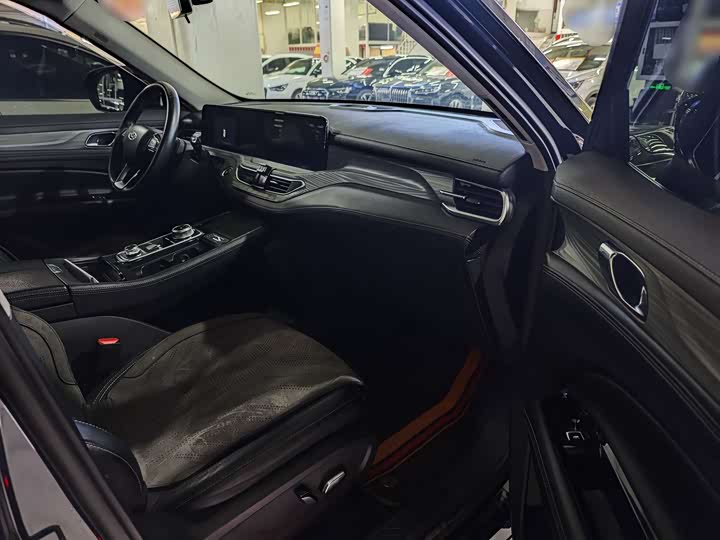 Фото 7 - Ford Equator