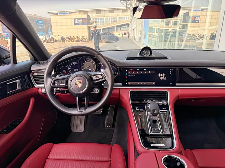 Фото 8 - Porsche Panamera Hybrid