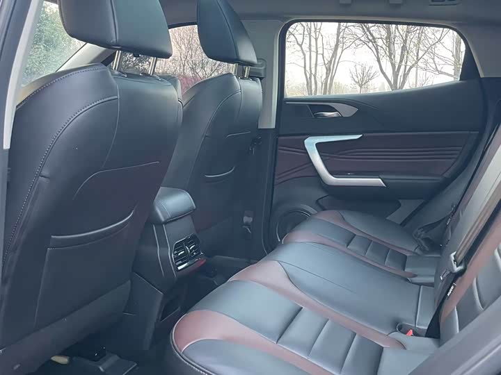 Фото 6 - Wey VV5