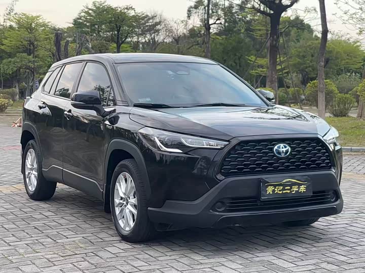 Фото 3 - Toyota Corolla Cross