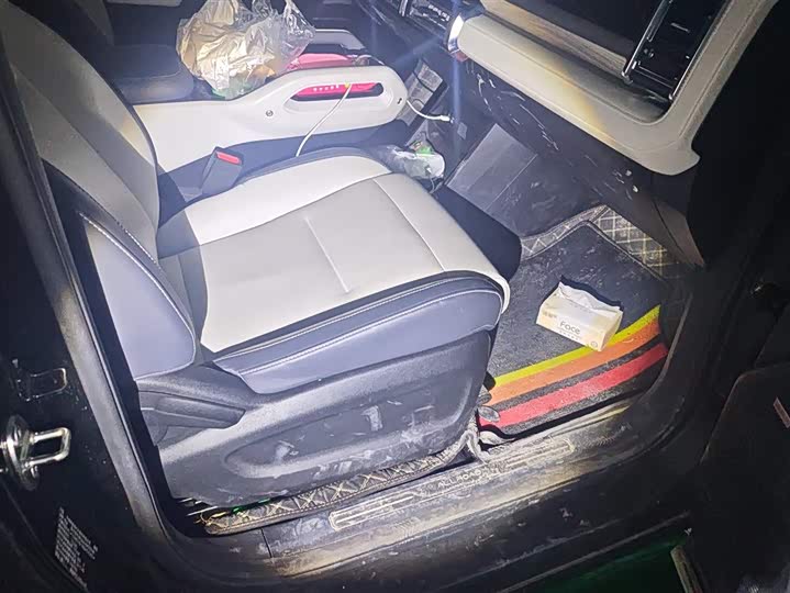 Фото 8 - Chery iCar 03