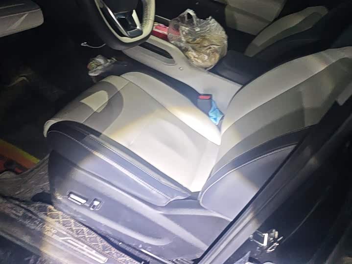 Фото 9 - Chery iCar 03