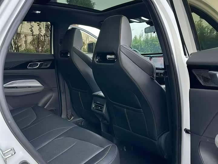 Фото 5 - Changan Oshan Z6