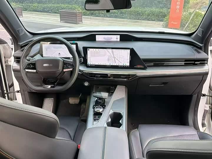 Фото 7 - Changan Oshan Z6