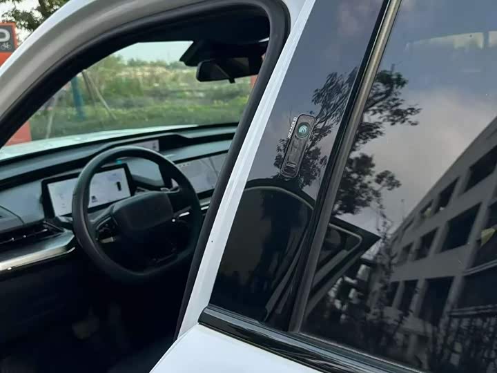 Фото 8 - Changan Oshan Z6