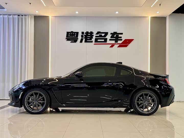 Фото 2 - Subaru BRZ