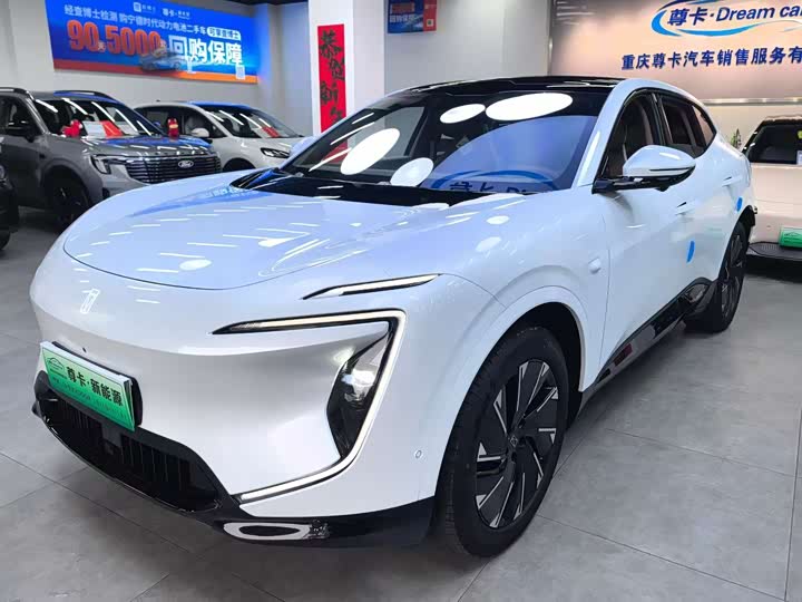 Фото 1 - Avatr 07