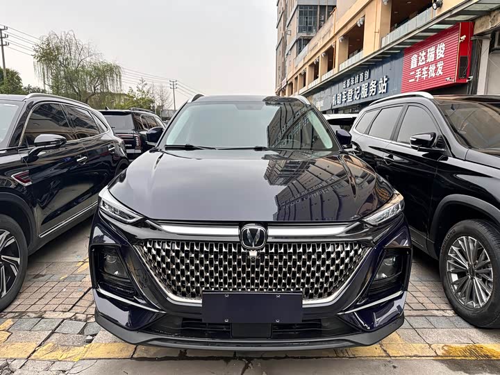 Фото 2 - Changan X7 Plus