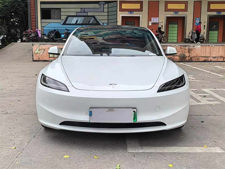 Photo 2 - Tesla Model 3
