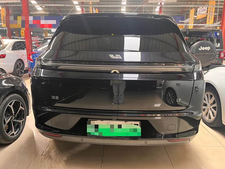 Фото 8 - LiXiang L7