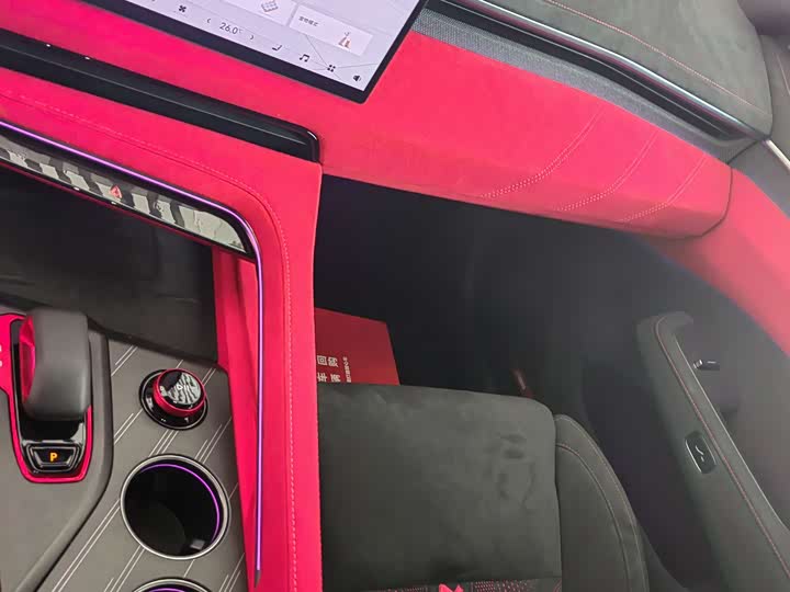 Photo 7 - Zeekr 001 FR