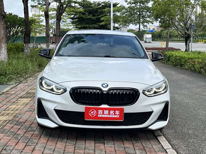 Фото 5 - BMW 1 Series