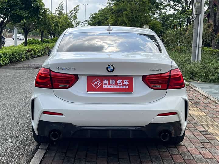 Фото 8 - BMW 1 Series