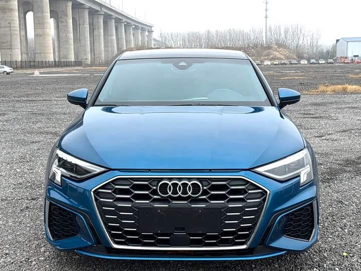 Фото 2 - Audi A3