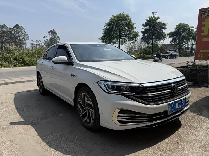 Фото 2 - Volkswagen Sagitar L