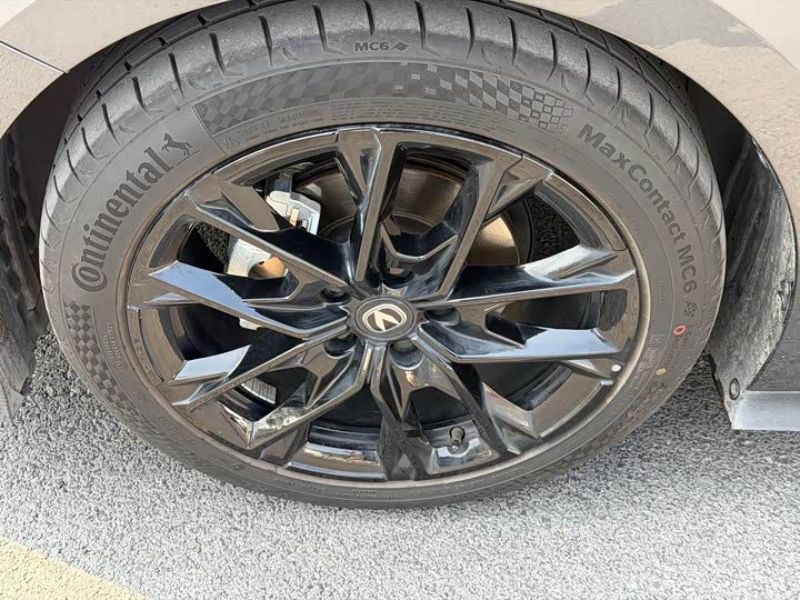 Photo 5 - Changan UNI-V