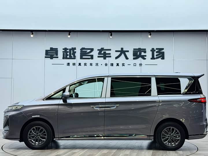 Фото 4 - Bestune M9