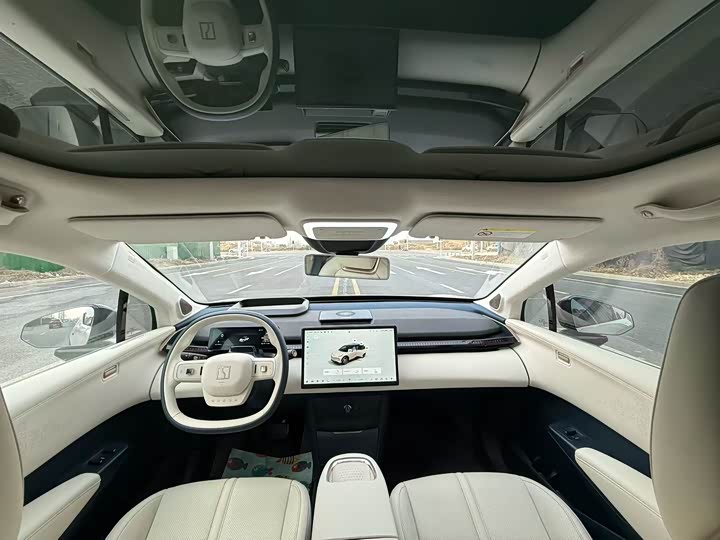 Фото 7 - Zeekr X