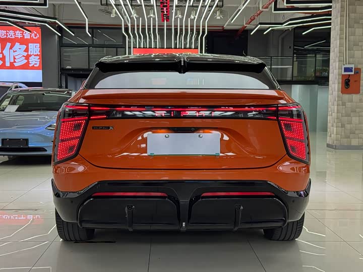 Фото 6 - HiPhi X