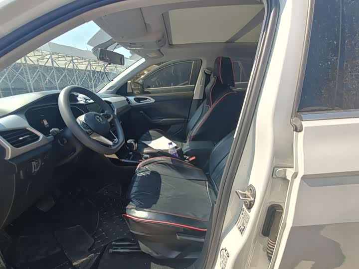 Фото 6 - Volkswagen Tacqua