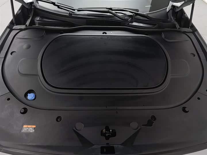 Photo 6 - Mazda EZ-6