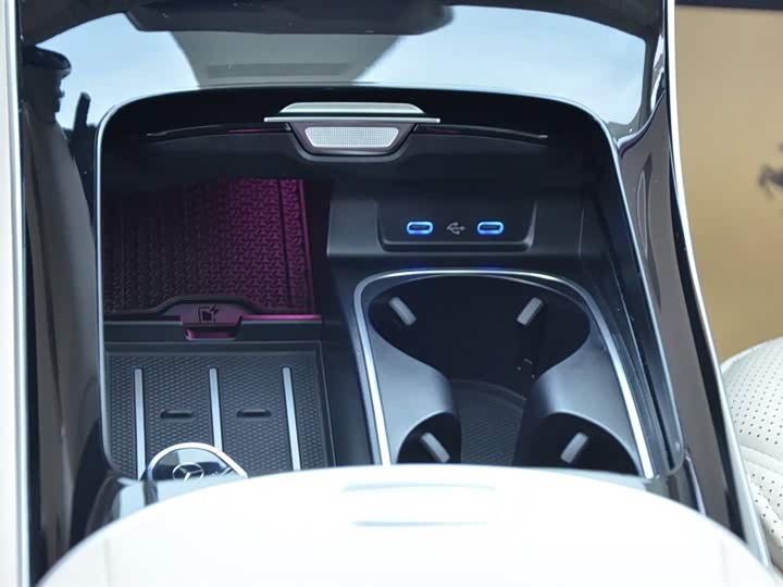 Фото 8 - Mercedes-Benz Maybach S-Class