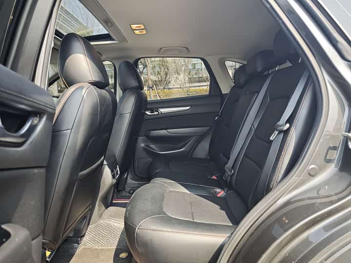 Photo 6 - Mazda CX-5