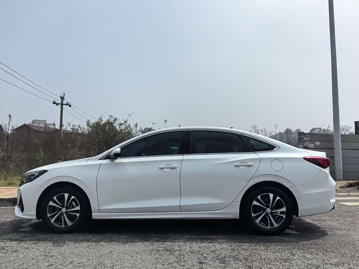 Фото 5 - Changan Eado Plus
