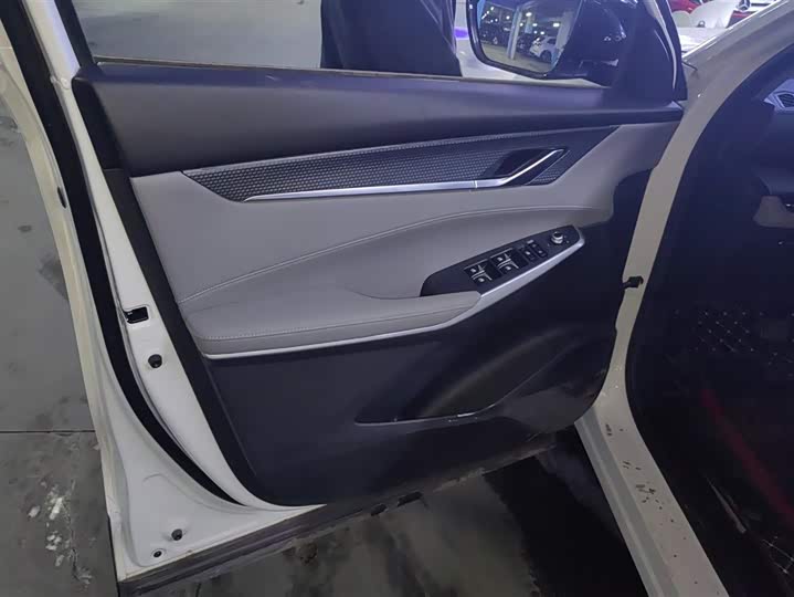 Фото 7 - Changan CS75 Plus