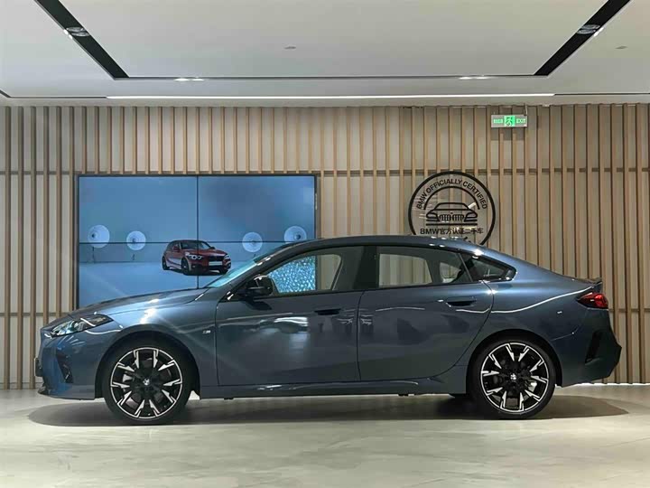 Фото 4 - BMW 2 Series