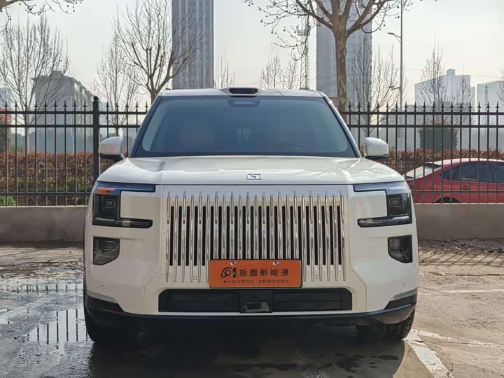 Фото 2 - Zeekr 9X