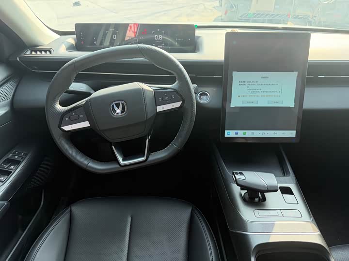 Фото 8 - Changan Eado Plus