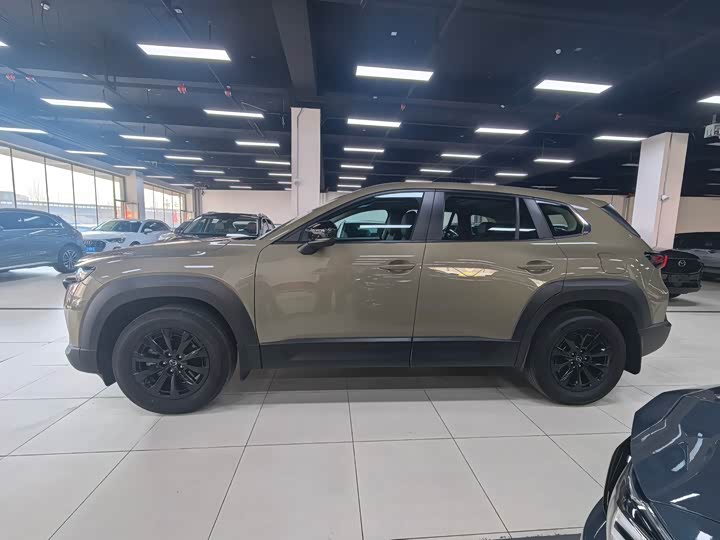 Фото 7 - Mazda CX-50