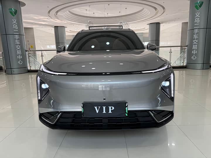 Фото 2 - Geely Galaxy L7