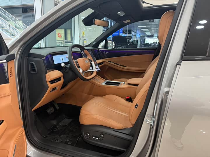 Фото 4 - Geely Galaxy L7