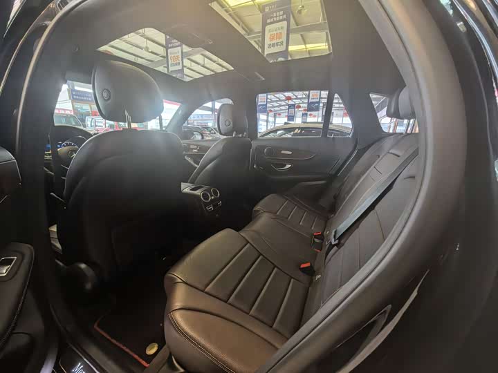 Фото 8 - Mercedes-Benz GLC-Class