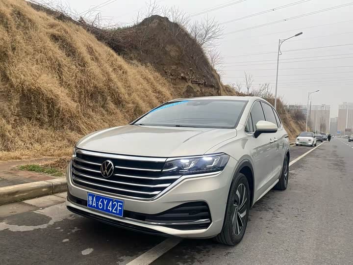 Фото 1 - Volkswagen Viloran