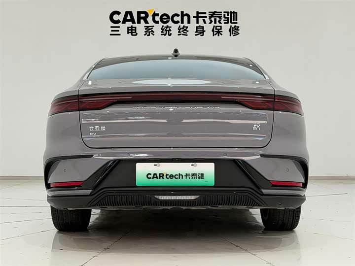 Фото 9 - BYD Han