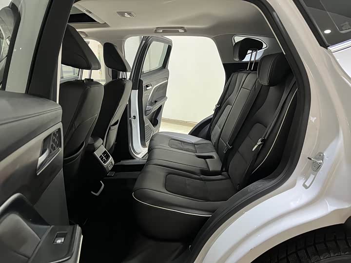 Фото 9 - Haval H6