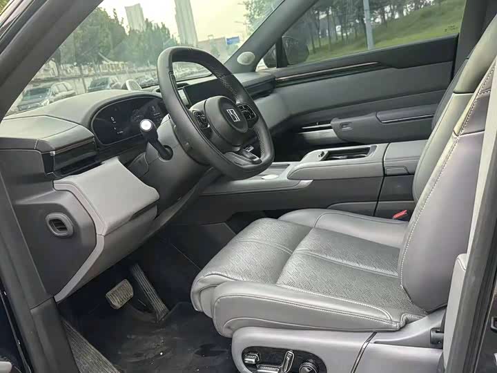 Фото 4 - Zeekr 7X