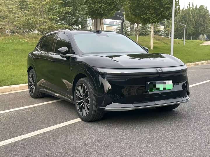 Фото 6 - Zeekr 7X