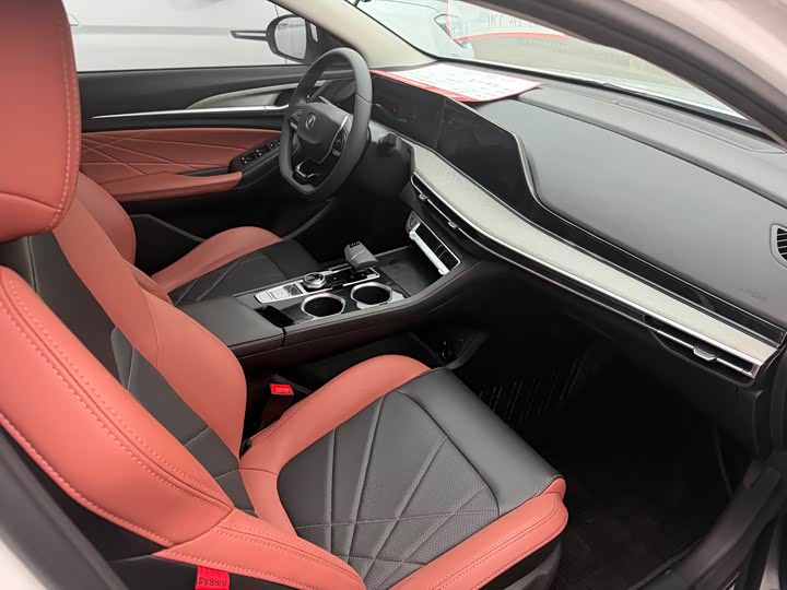 Photo 8 - Changan Eado Plus