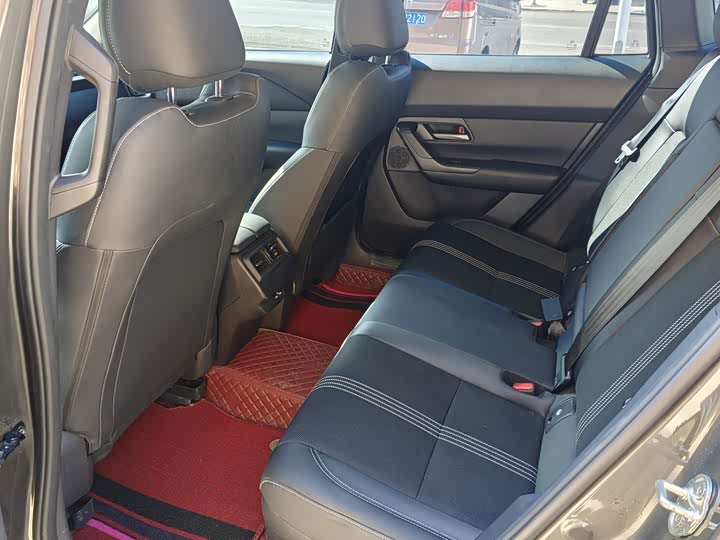 Фото 9 - Mazda CX-50