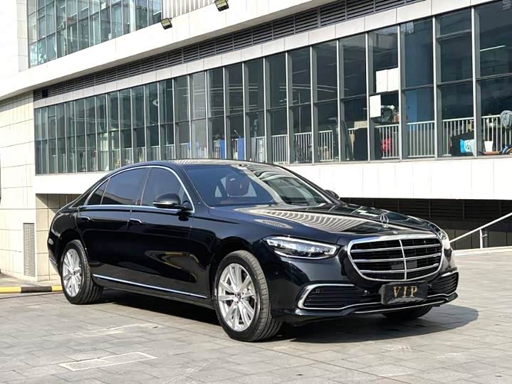 Фото 3 - Mercedes-Benz S-Class