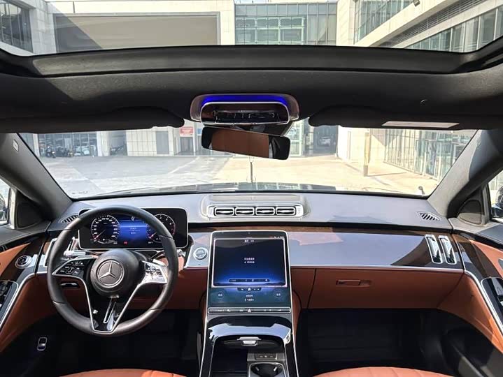 Фото 5 - Mercedes-Benz S-Class