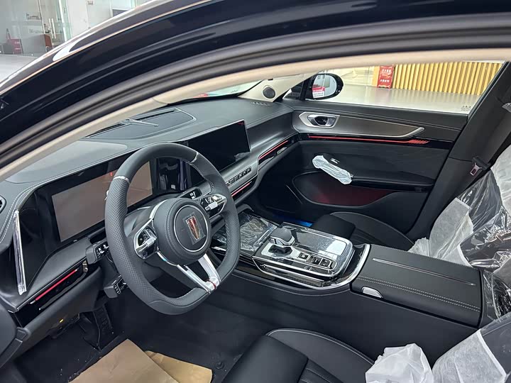 Фото 7 - Hongqi H9