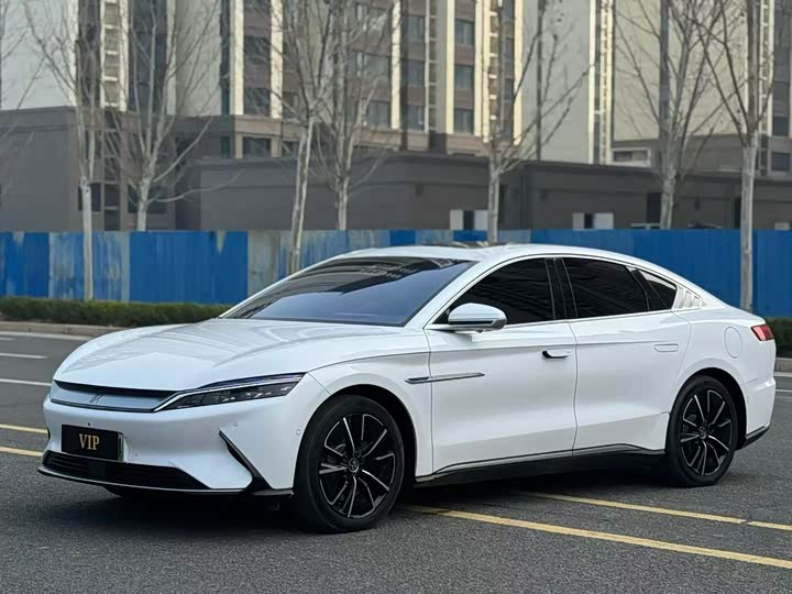 Фото 3 - BYD Han