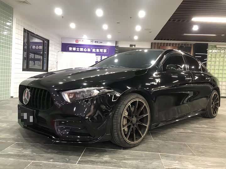 Фото 1 - Mercedes-Benz A-Class AMG